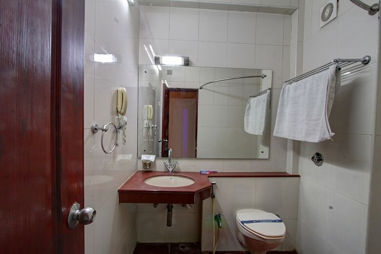 Hotel Capital O 41646 Devi Towers