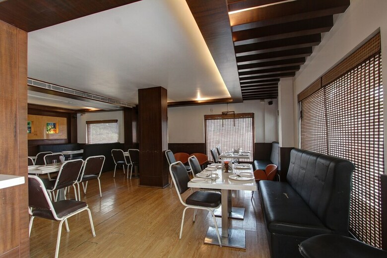 Hotel Capital O 41646 Devi Towers