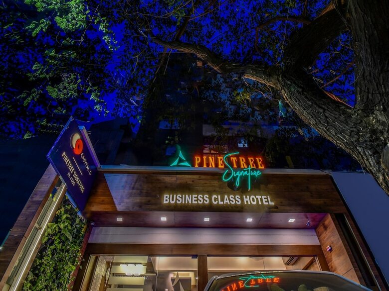 Hotel Capital O 42226 Pine Tree Signature