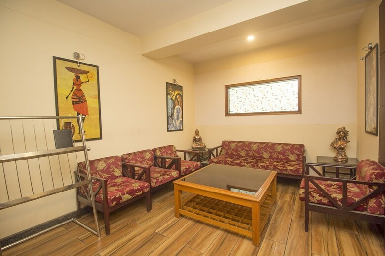 Capital O 5355 Hotel Sanderling