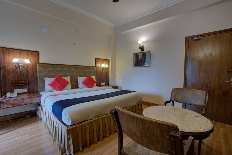 Capital O 43843 Hotel Blue Diamond