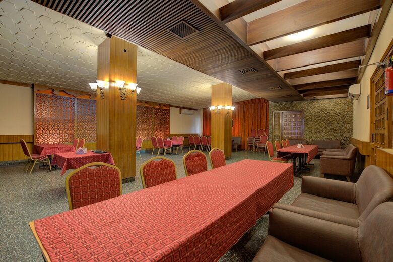 Capital O 43843 Hotel Blue Diamond