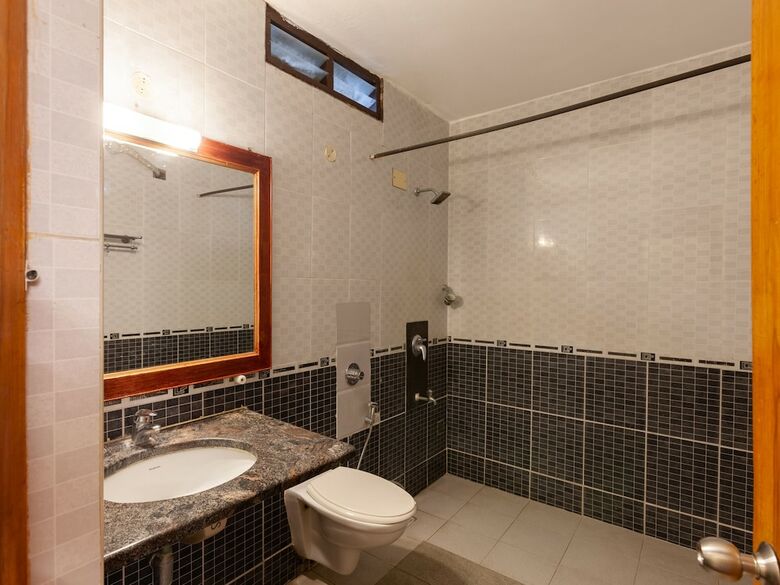 Hotel Capital O 40116 Sea Breeze Resort