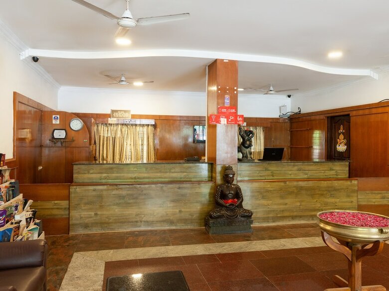 Hotel Capital O 40116 Sea Breeze Resort