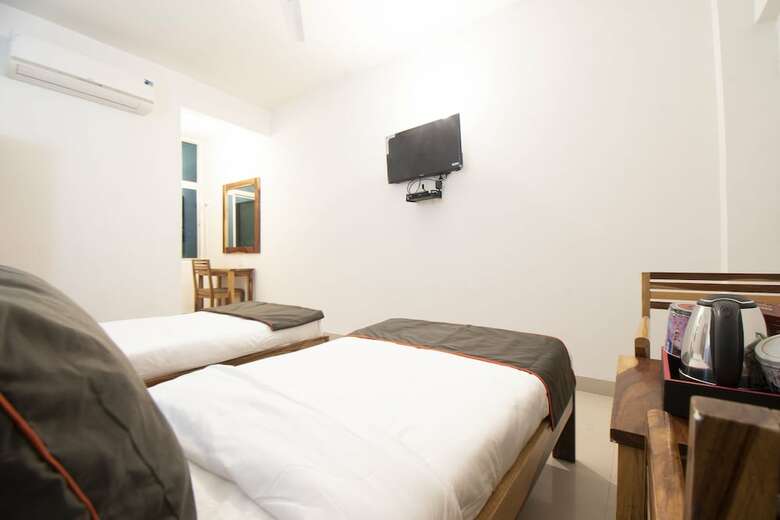 Hotel Collection O 30108 Cda Building
