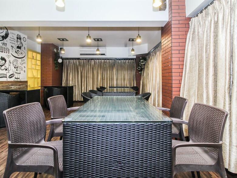 Hotel Collection O 30100 Deccan 8