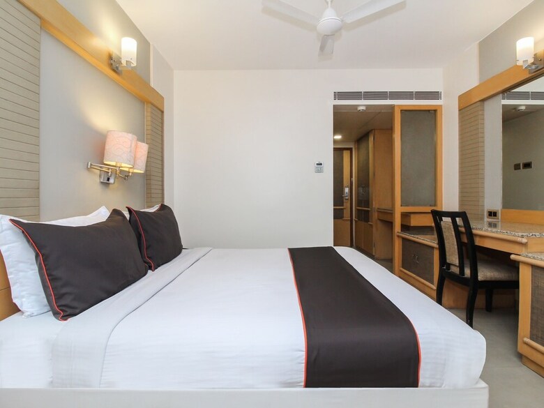 Hotel Collection O 30100 Deccan 8