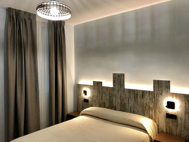 Hotel Hostal Ant�n Mart�n