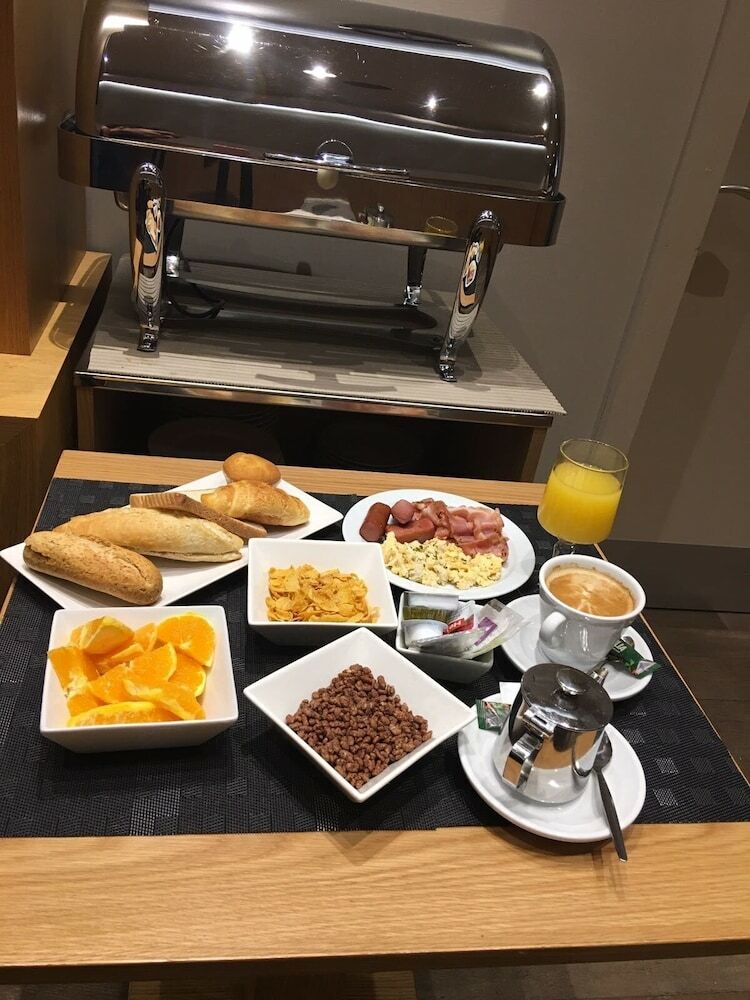 Hotel Hostal Ant�n Mart�n