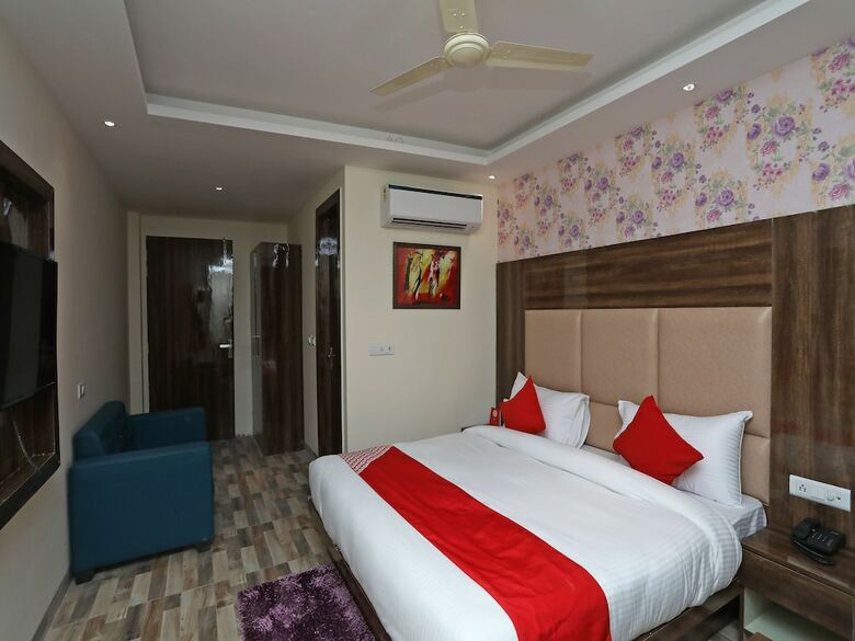 Hotel Oyo 22988 Smart Suites