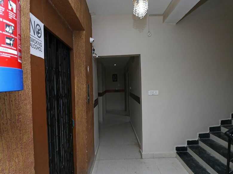 Hotel Collection O 38581 Buddha Inn