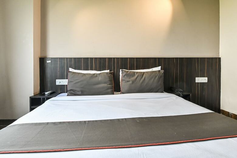 Hotel Collection O 30086 Dwarka Sector 9