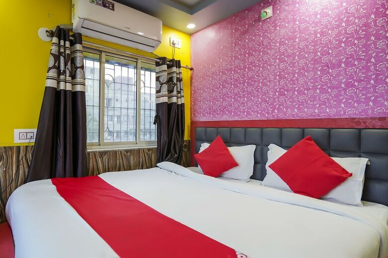 Oyo 37334 Hotel Happy