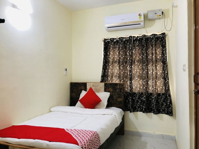 Hotel Oyo 35509 Dhana Dhaanya Residency