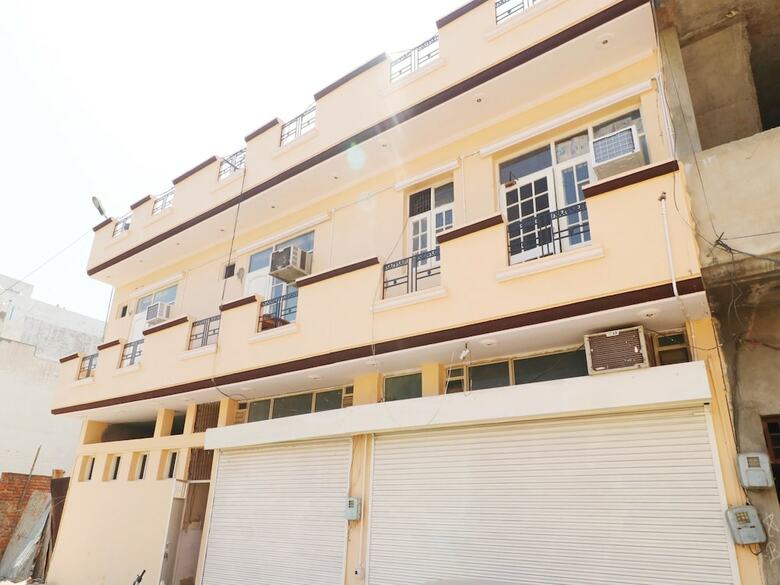 Hotel Oyo 37903 Best Stay Guest House