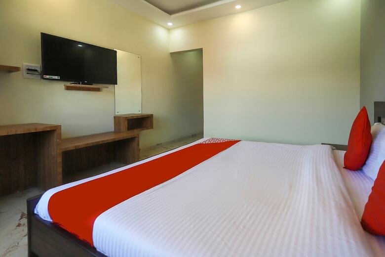 Hotel Oyo 38708 Summer Palms