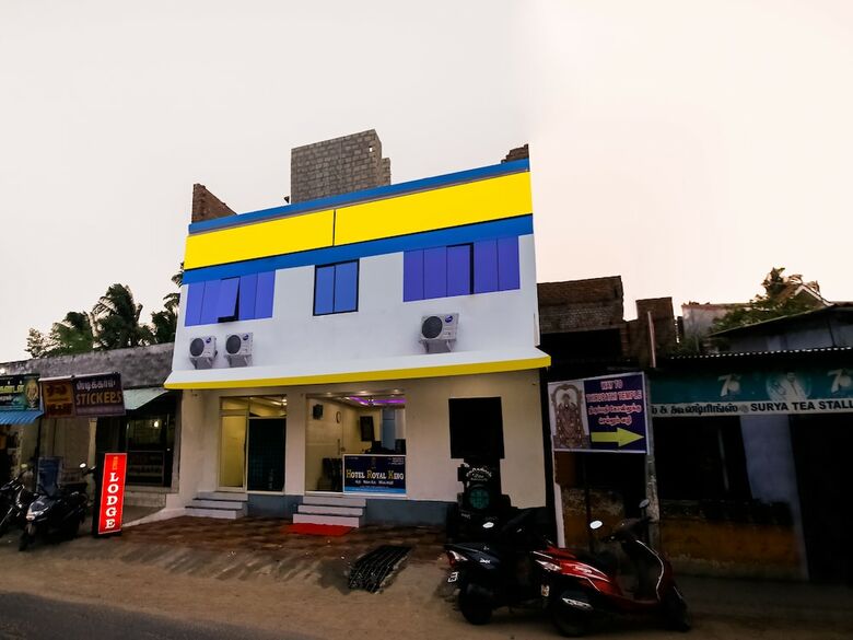 Oyo 37776 Hotel Royal King