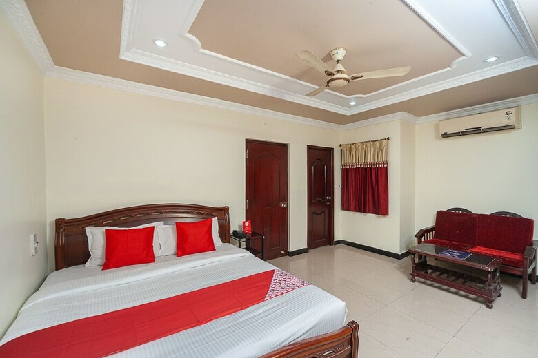 Hotel Oyo 39840 Ramyaa's Regency