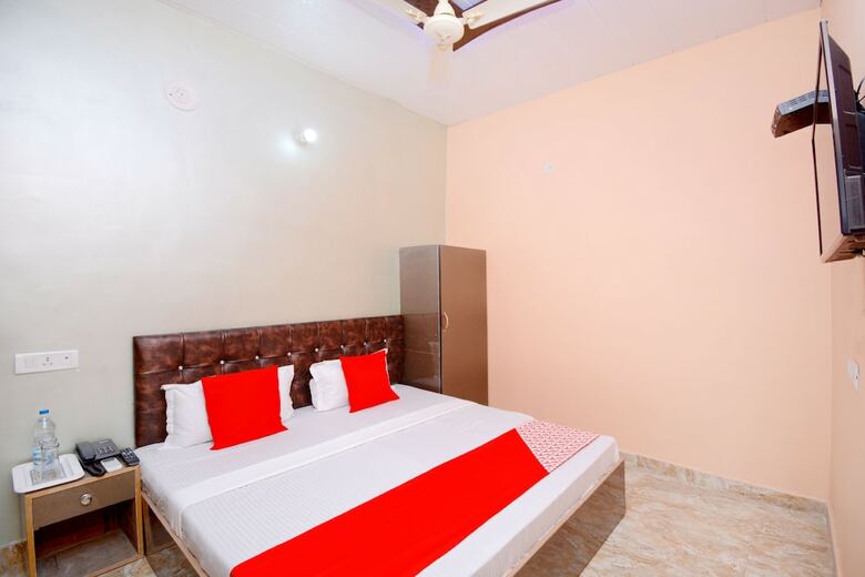 Oyo 39778 Hotel Blue Planet