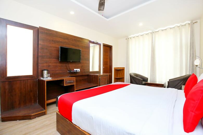 Oyo 40111 Hotel North Inn