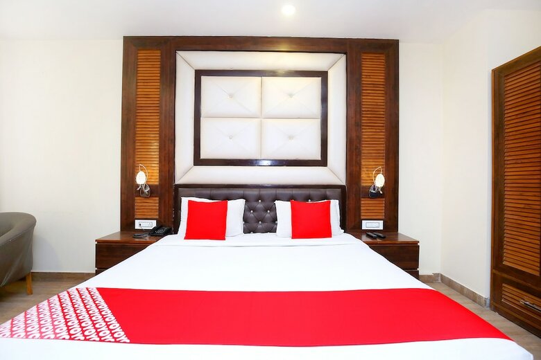 Oyo 40111 Hotel North Inn