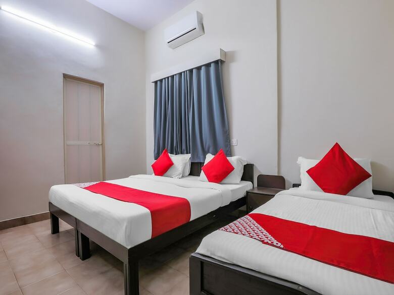 Hotel Oyo 40265 Dom Joao Guest House