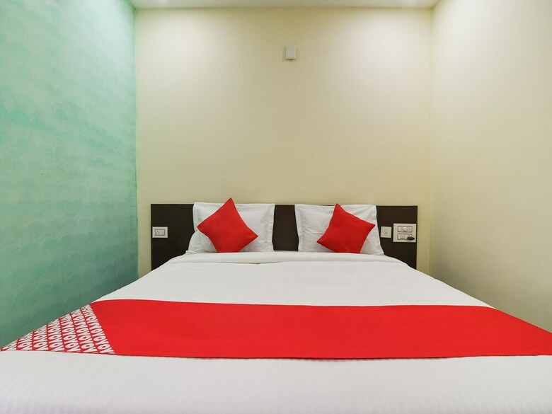 Hotel Oyo 40717 Sai Priya Residency