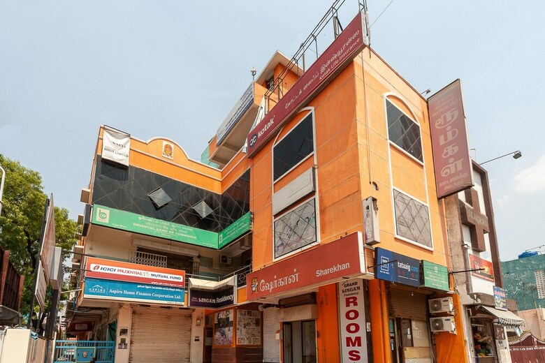 Hotel Spot On 36502 Sree Grand Lingam Residency