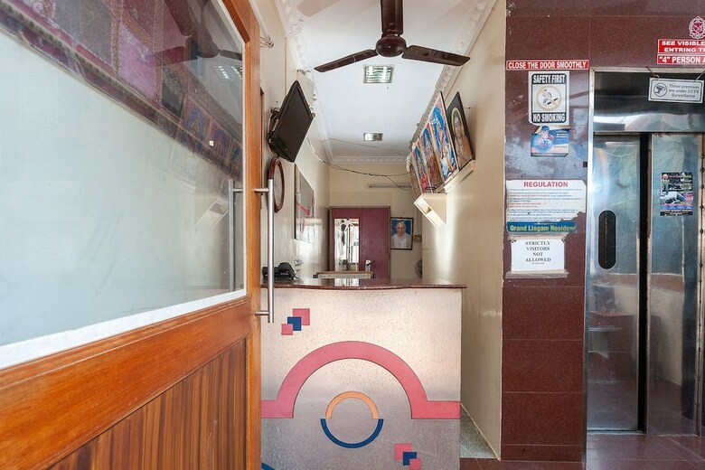 Hotel Spot On 36502 Sree Grand Lingam Residency