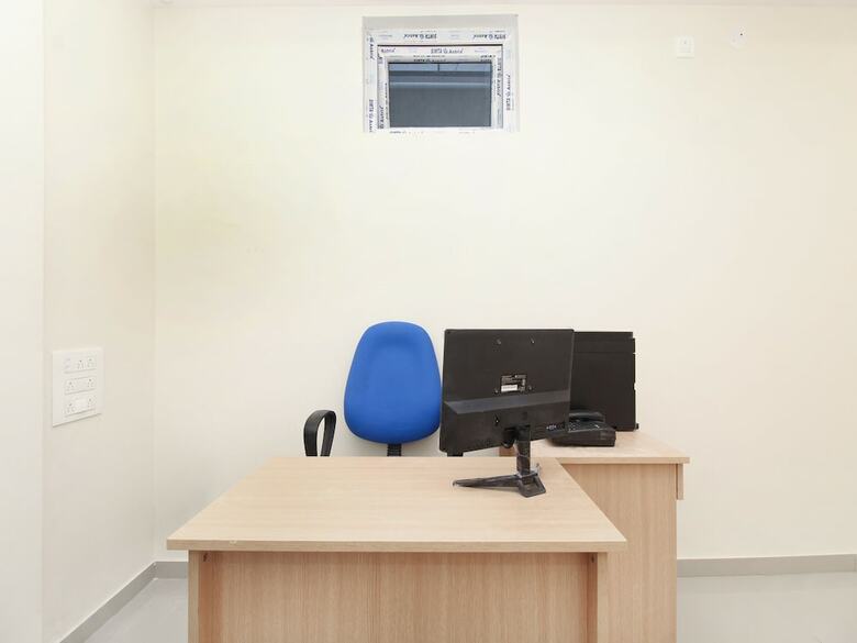 Hotel Oyo Flagship 23620  Vjr Heights  Gachibowli