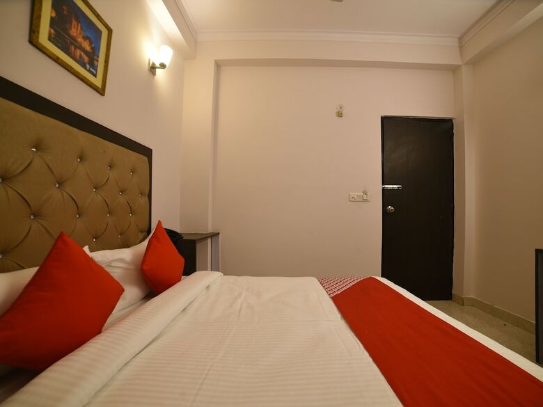 Hotel Oyo Flagship 38774 Cross Winds