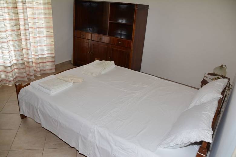 Traditional Summer House In Marmari