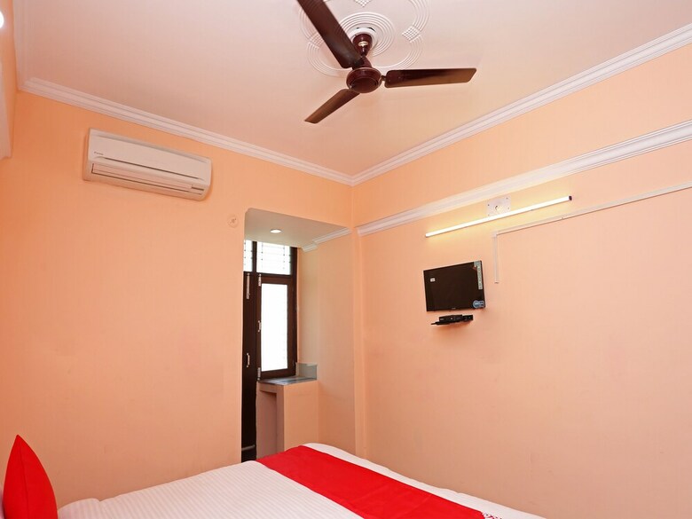 Hotel Oyo Flagship 40126 Polytechnic Chauraha