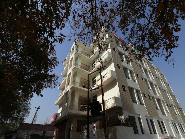 Hotel Oyo Flagship 29680 Bbd