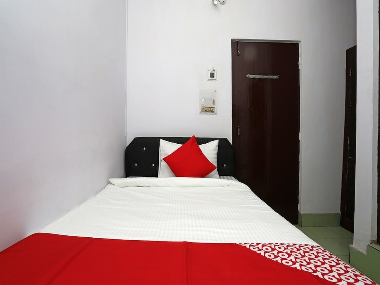 Oyo Flagship 30922 Hotel Aditya Inn
