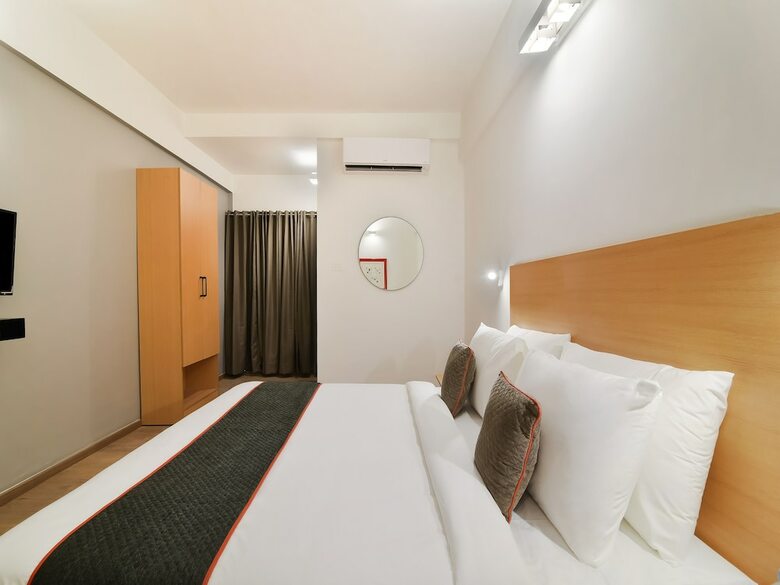 Hotel Oyo Townhouse 124 Srm