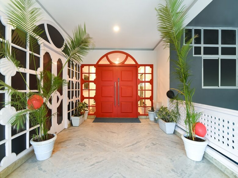Hotel Oyo Townhouse 124 Srm