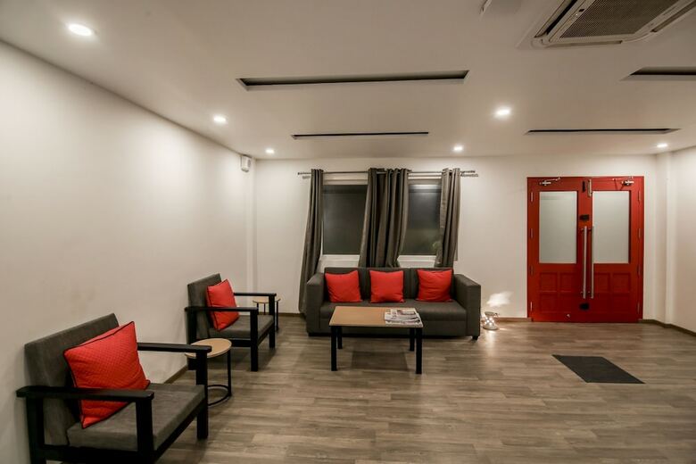Hotel Oyo Townhouse 098 Manyata Gate No 5