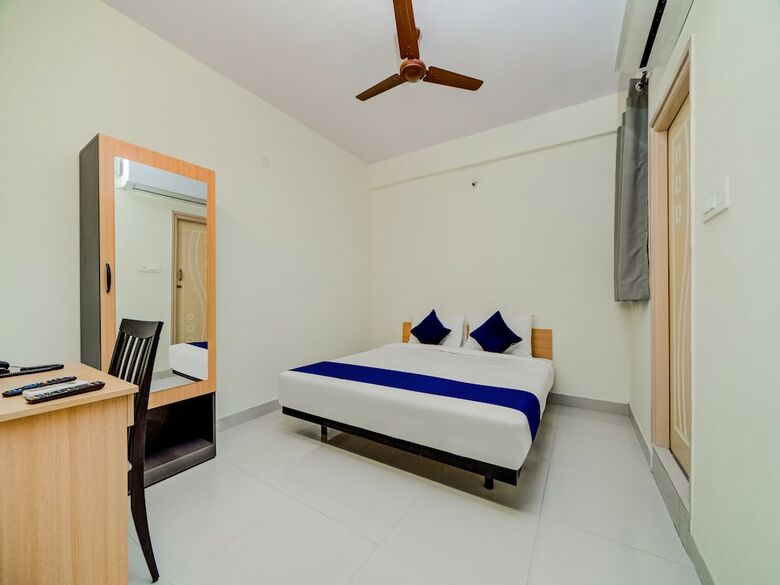 Hotel Silverkey Executive Stays 19907 Hafeezpet