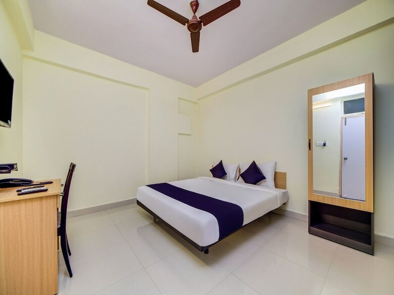 Hotel Silverkey Executive Stays 19907 Hafeezpet