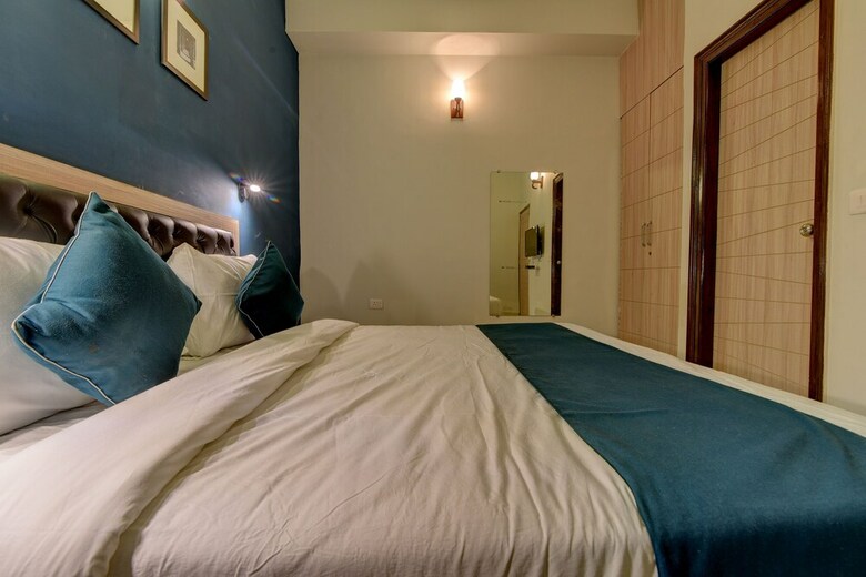 Silverkey Executive Stays 36842 Nazeer Hotel