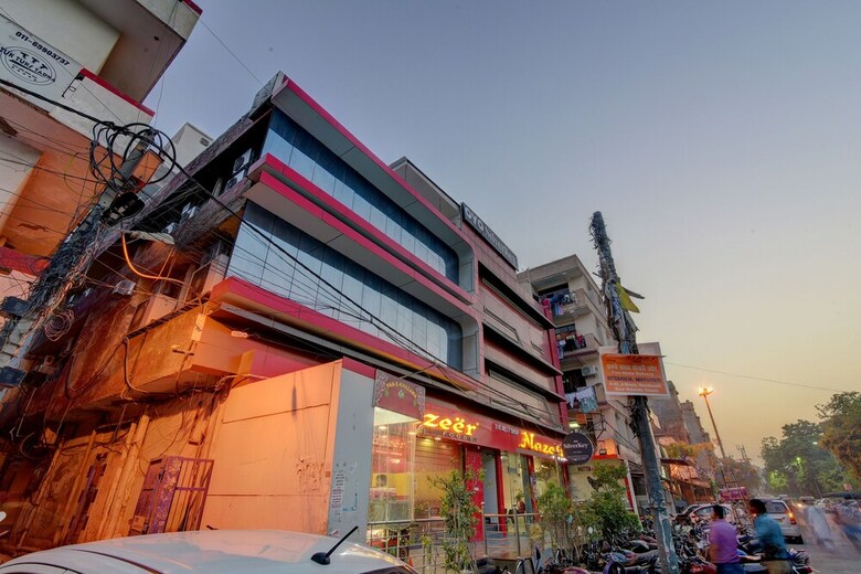Silverkey Executive Stays 36842 Nazeer Hotel