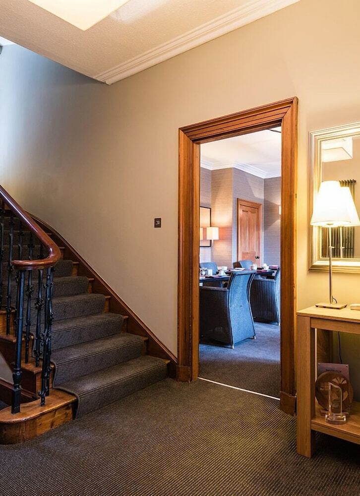 Bed & Breakfast Craigatin House & Courtyard