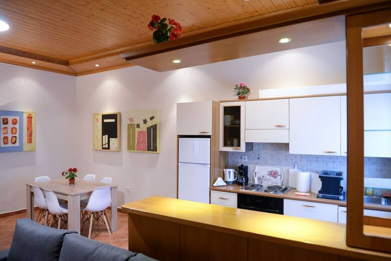 Patras Cozy Lodge