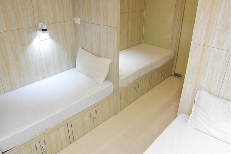 Hostal Bkc Corporate Hostel
