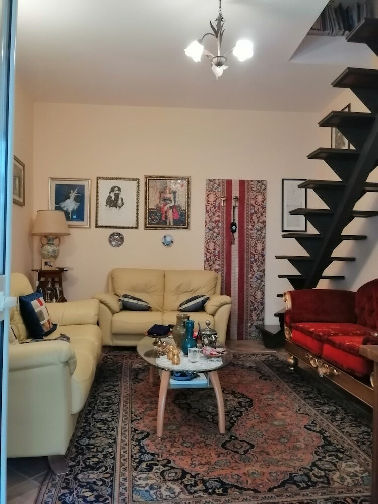 Hotel Holiday Home