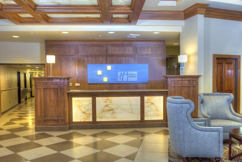 Hotel Holiday Inn Express Downtown