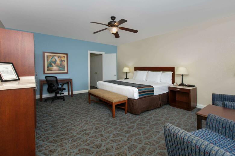 Hotel Days Inn