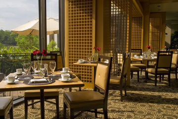 Hotel Omni