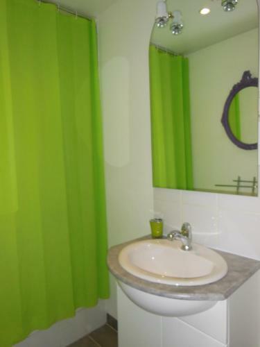 Bed & Breakfast � Doux S'home